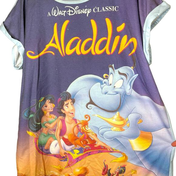Disney Store VHS Cover Aladdin Jasmine Woman's Nightshirt 2021, XL - Picture 2 of 4